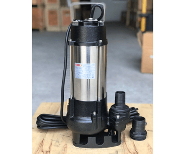 máy bơm chìm 220v